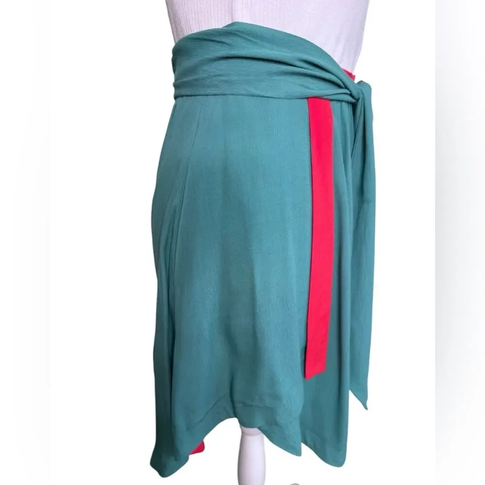 Umgee Colorblock Teal & Coral Asymmetrical Layered Mini Skirt Size Large